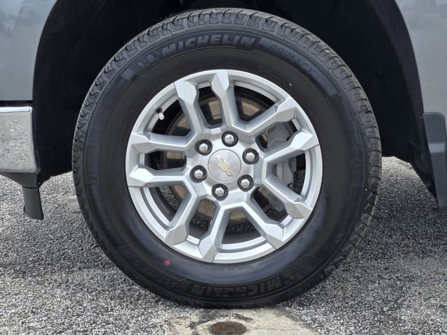 Used 2023 Chevrolet Silverado 1500 LT AWD/4WD image 10