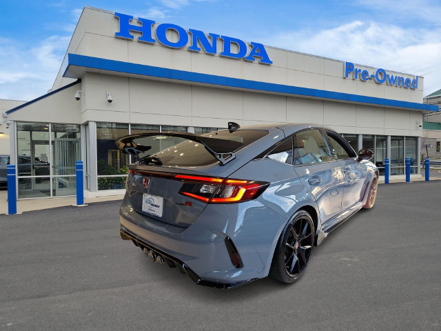 Used 2024 Honda Civic Type R image 5