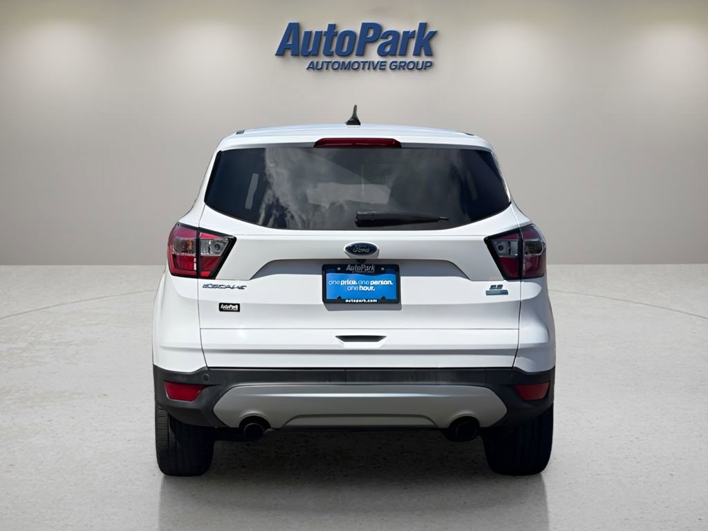 Used 2017 Ford Escape SE AWD/4WD image 6