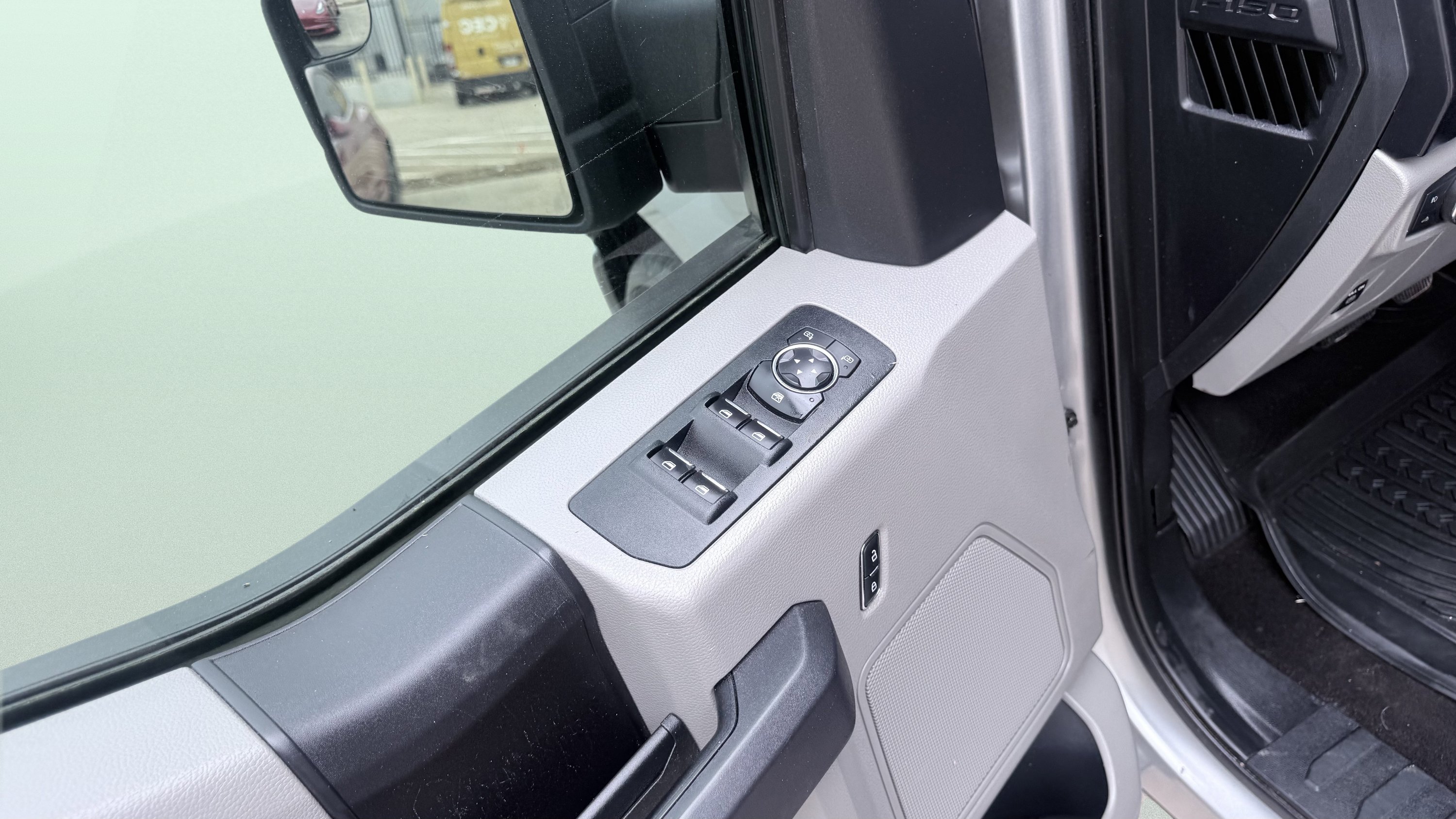 Used 2020 Ford F150 XL w/ Equipment Group 101A Mid RWD image 20