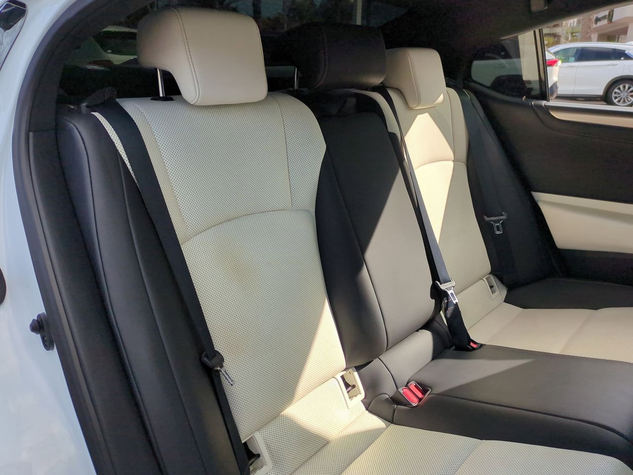 Used 2022 Lexus ES 350 F Sport image 31