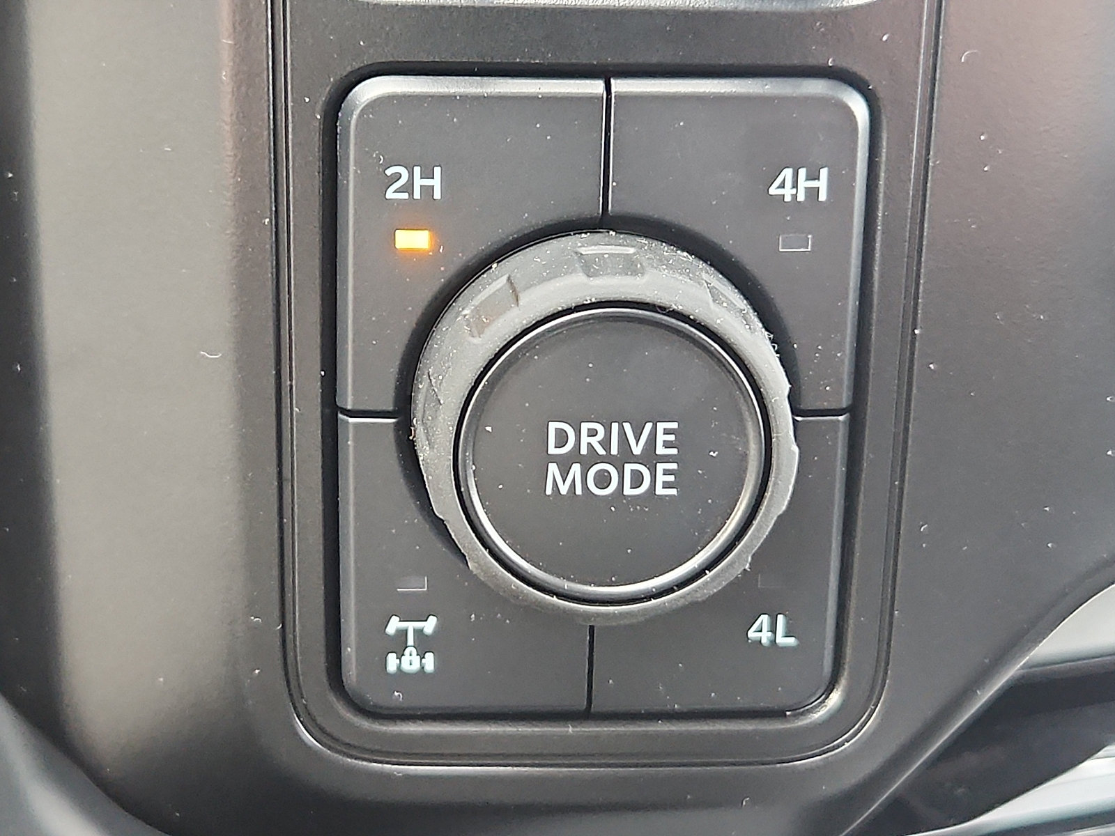 New 2026 Ford F250 Lariat w/ FX4 Off-Road Package AWD/4WD image 17
