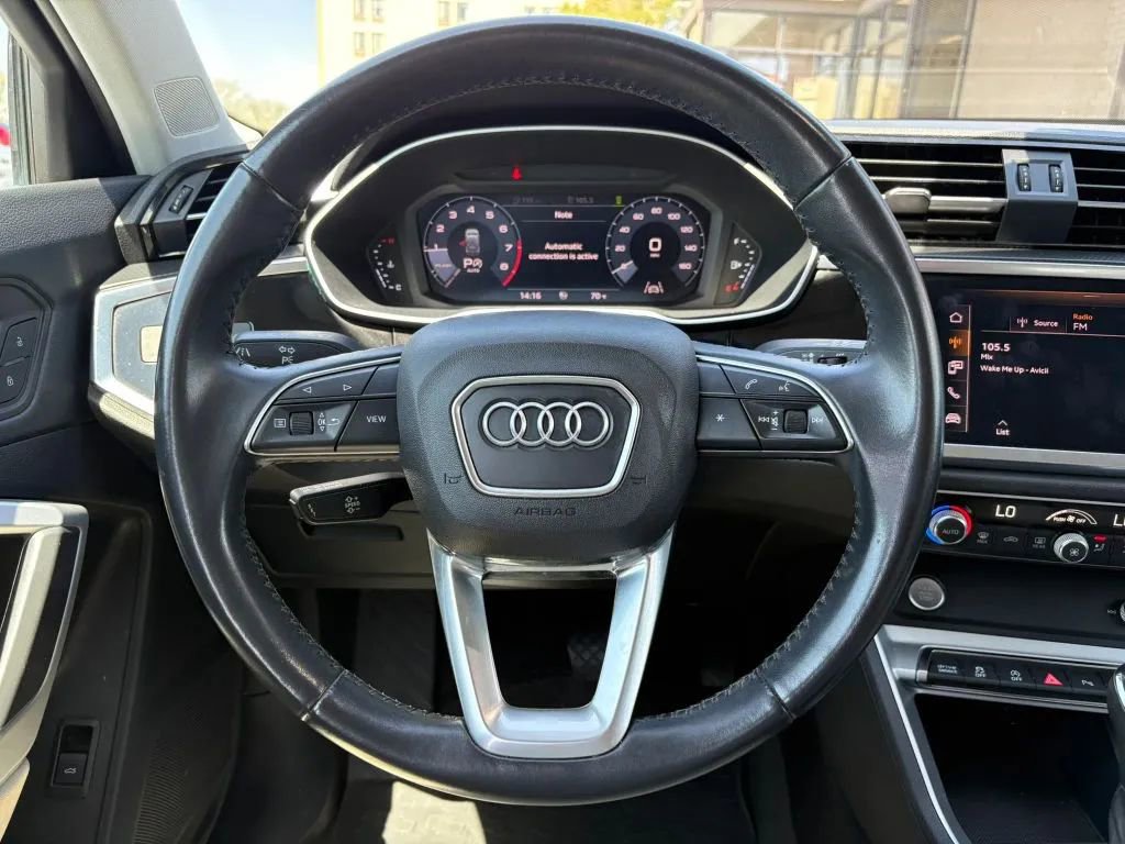 Used 2020 Audi Q3 2.0T Premium w/ Convenience Package AWD/4WD image 15