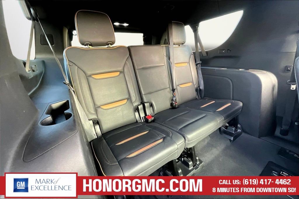 Used 2023 GMC Yukon XL AT4 w/ Technology Package image 25