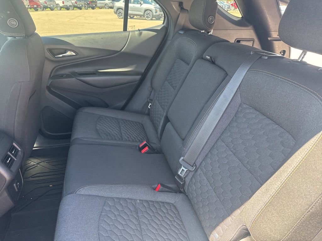 Used 2020 Chevrolet Equinox LT AWD/4WD image 13