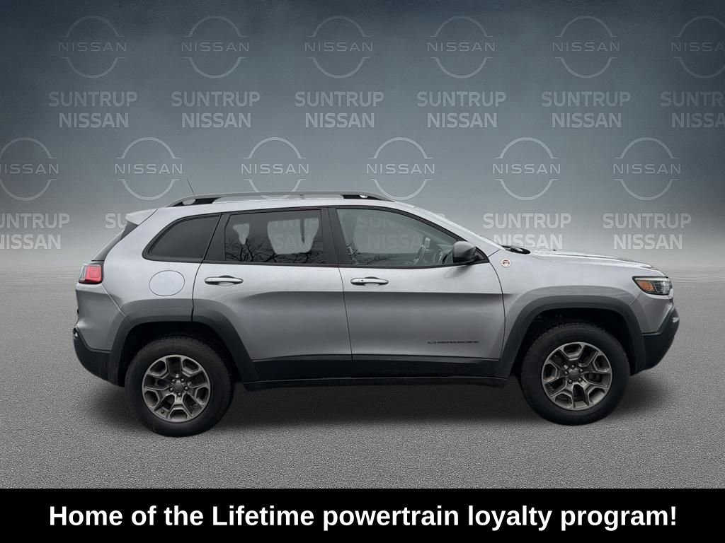 Used 2020 Jeep Cherokee Trailhawk w/ Cold Weather Group image 7