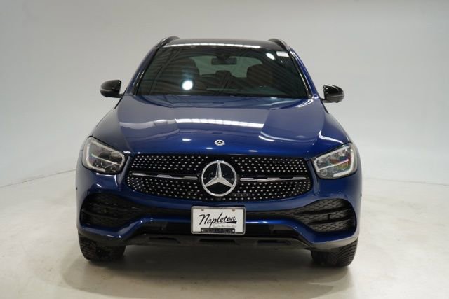 Used 2021 Mercedes-Benz GLC 300 4MATIC image 2