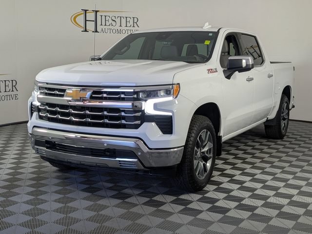 Certified 2023 Chevrolet Silverado 1500 LTZ w/ Technology Package AWD/4WD image 4