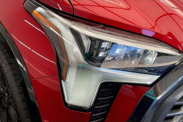 Used 2026 Toyota Tundra Platinum w/ TRD Off-Road Package image 29