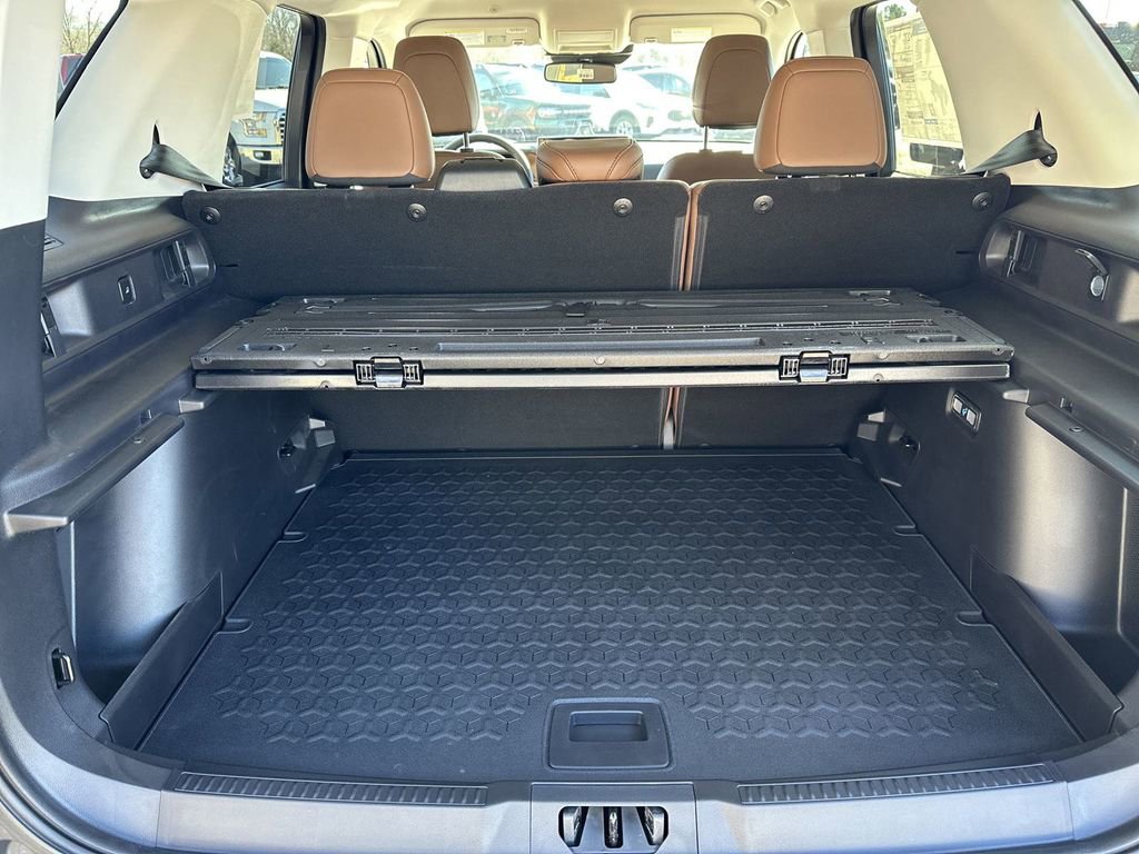 New 2025 Ford Bronco Sport Outer Banks w/ Outer Banks Tech Package+ image 11