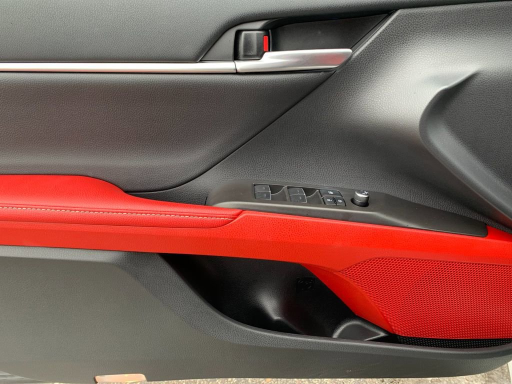 Used 2024 Toyota Camry XSE image 12