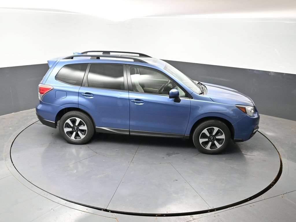 Used 2018 Subaru Forester 2.5i Premium w/ All-Weather Package AWD/4WD image 15