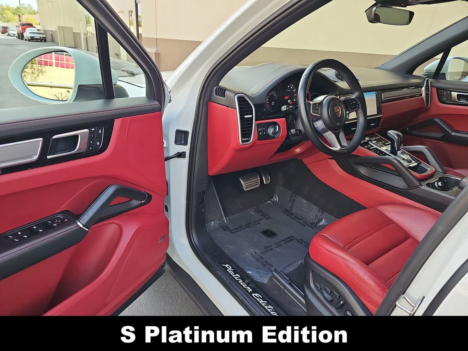 Used 2023 Porsche Cayenne S Platinum w/ Premium Package Plus AWD/4WD image 10