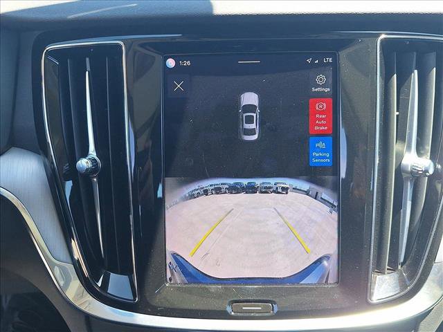 Used 2024 Volvo S60 B5 Core FWD image 13