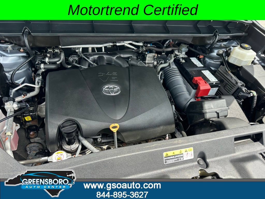 Used 2020 Toyota Highlander XLE AWD/4WD image 37
