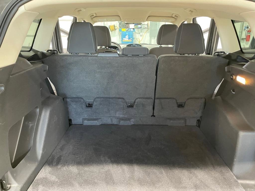 Used 2016 Ford Escape SE FWD image 17
