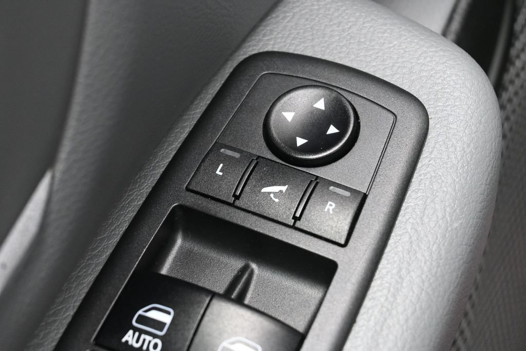 Used 2019 RAM 1500 Big Horn AWD/4WD image 12