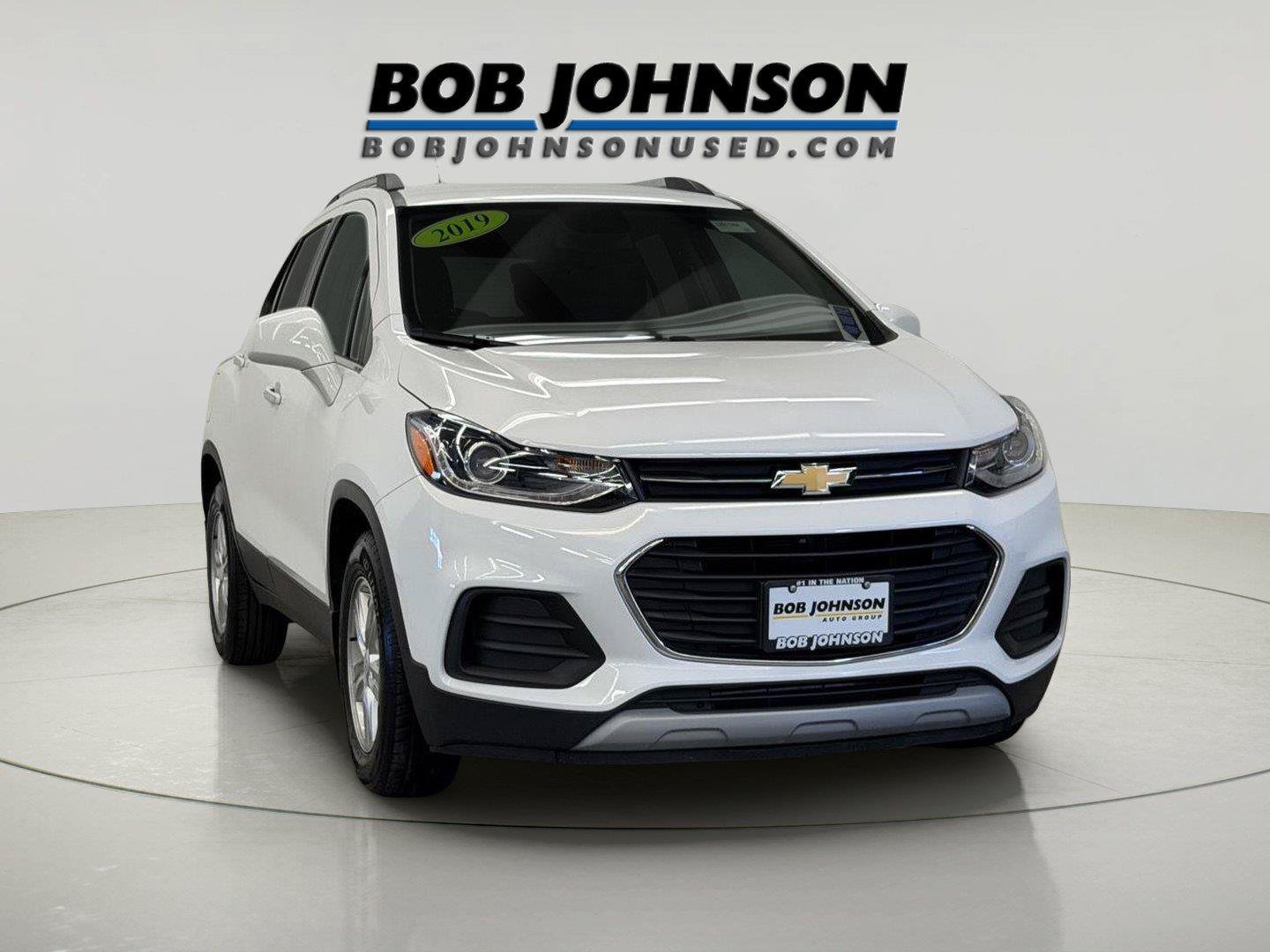 Used 2019 Chevrolet Trax LT w/ LT Convenience Package FWD image 3