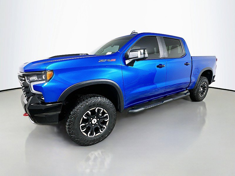 Used 2023 Chevrolet Silverado 1500 ZR2 w/ Technology Package AWD/4WD image 3