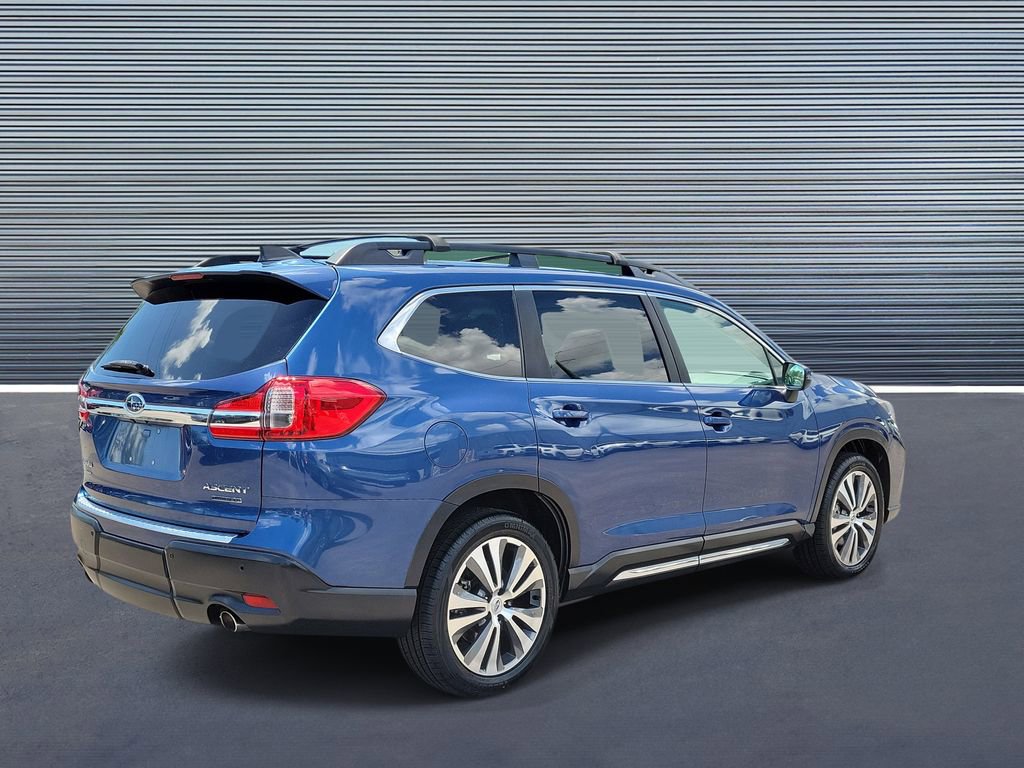 Used 2020 Subaru Ascent Limited w/ Technology Package AWD/4WD image 3