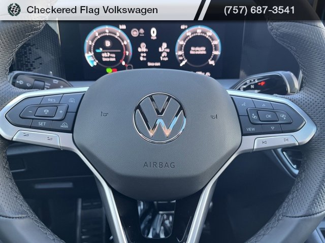 New 2026 Volkswagen Tiguan SE R-Line image 35