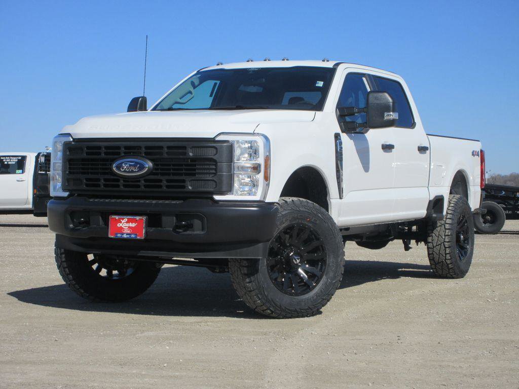 New 2026 Ford F250 XL w/ XL Off-Road Package image 8