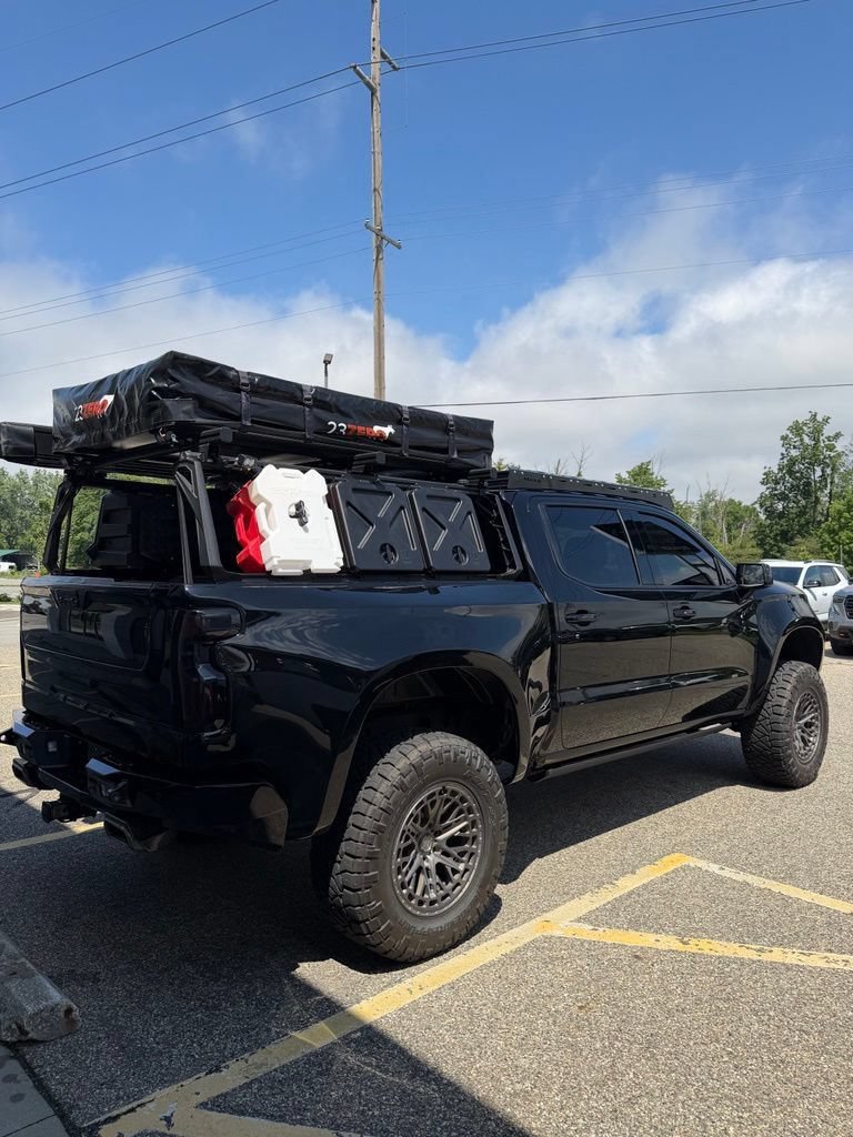 Used 2021 Chevrolet Silverado 1500 LT Trail Boss w/ LT Trail Boss Premium Package AWD/4WD image 5