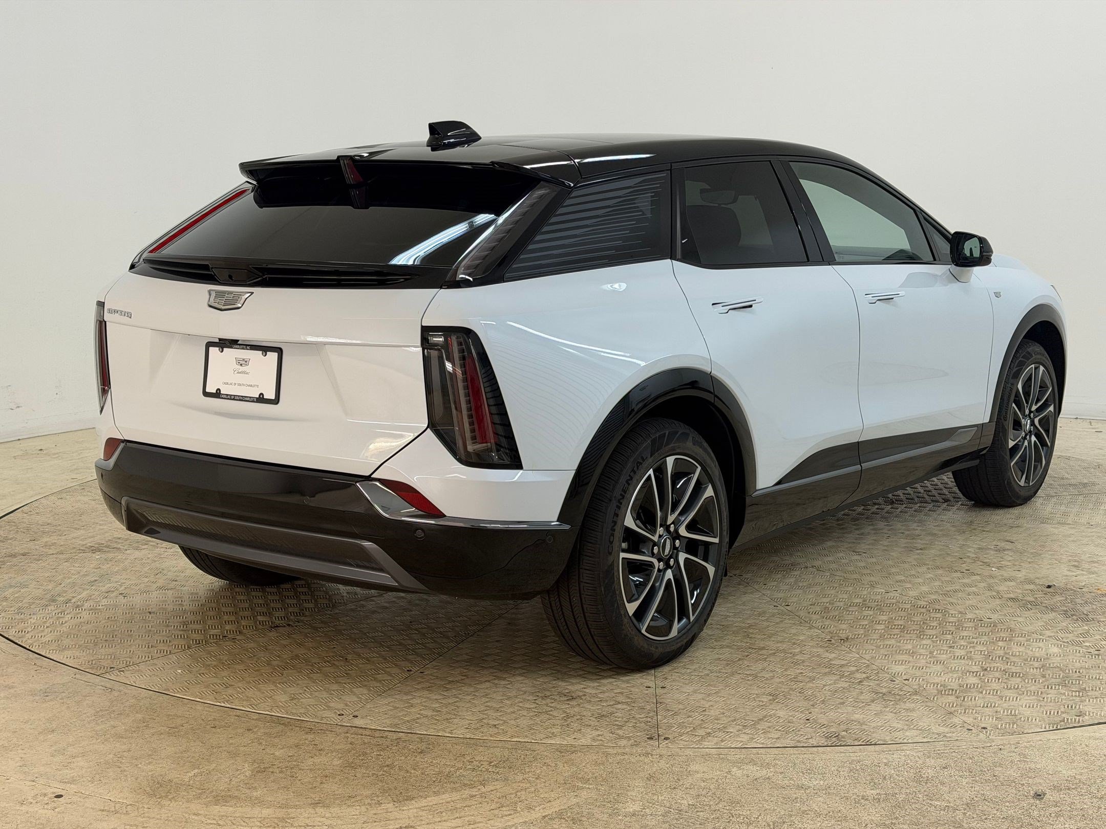 New 2027 Cadillac Optiq Sport RWD image 9