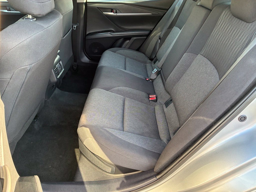 Used 2025 Toyota Camry LE FWD image 28