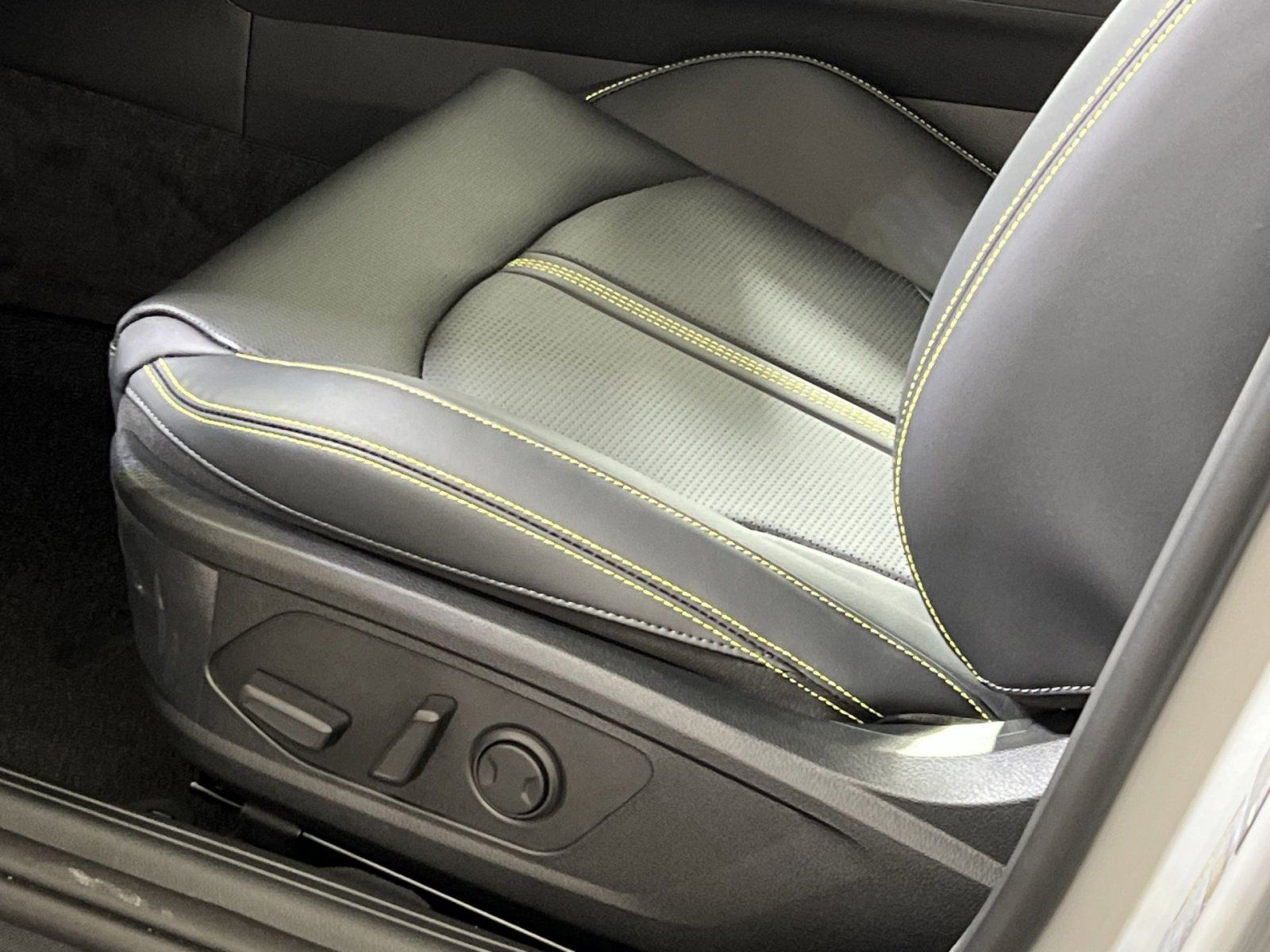 New 2026 Kia K5 GT image 12