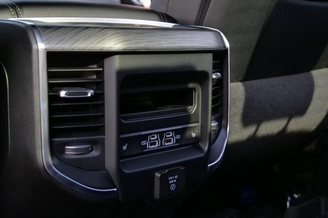 Used 2024 RAM 3500 Laramie w/ Night Edition image 37