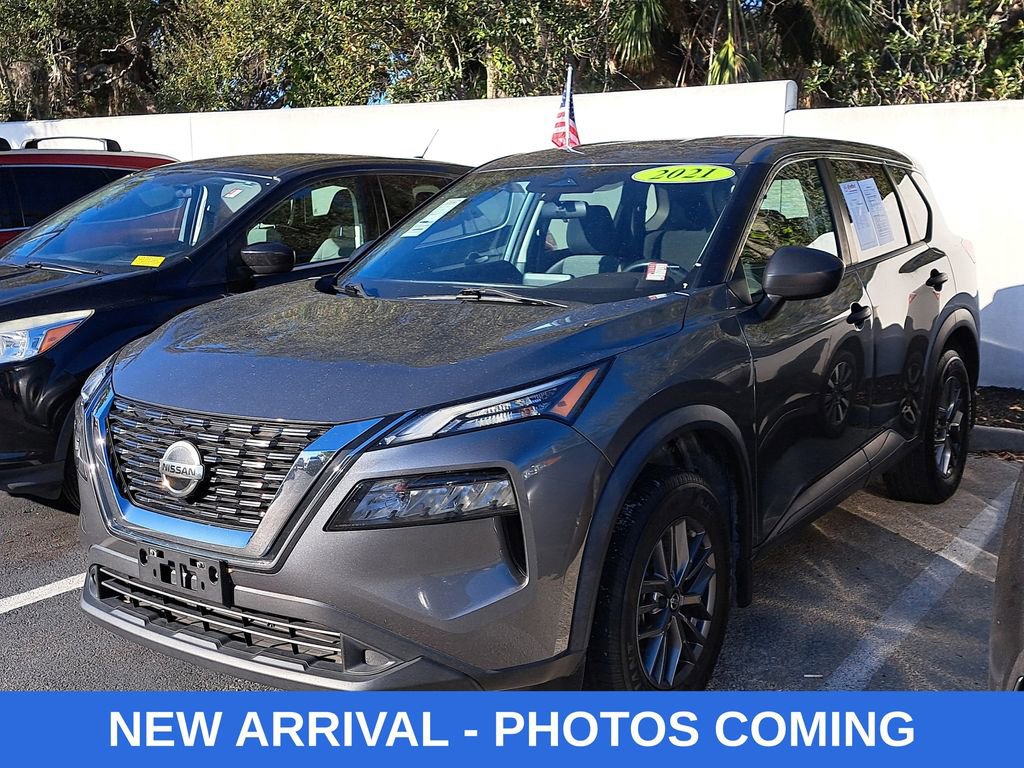 Used 2021 Nissan Rogue S image 1