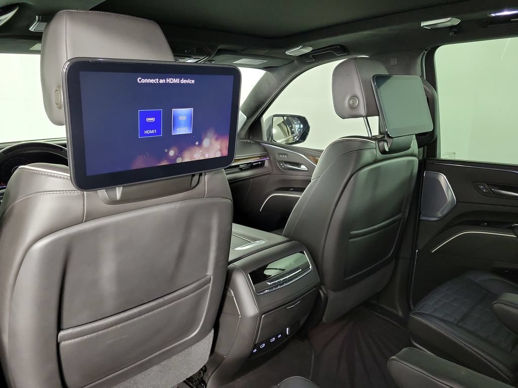 Used 2023 Cadillac Escalade ESV Premium Luxury Platinum AWD/4WD image 13