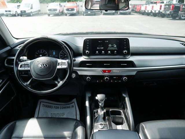 Used 2021 Kia Telluride LX image 4