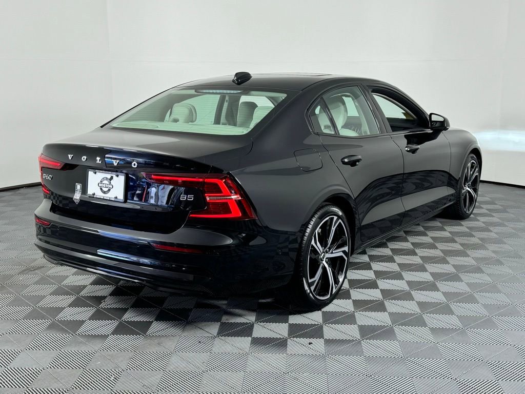 Certified 2024 Volvo S60 B5 Plus w/ Climate Package image 5