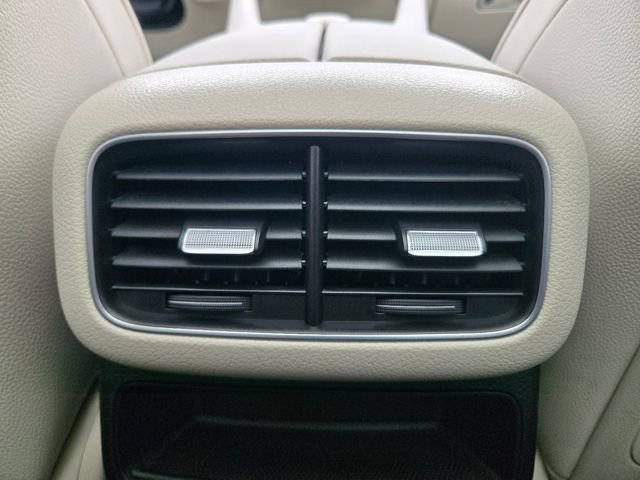 Used 2022 Mercedes-Benz GLE 350 4MATIC image 33