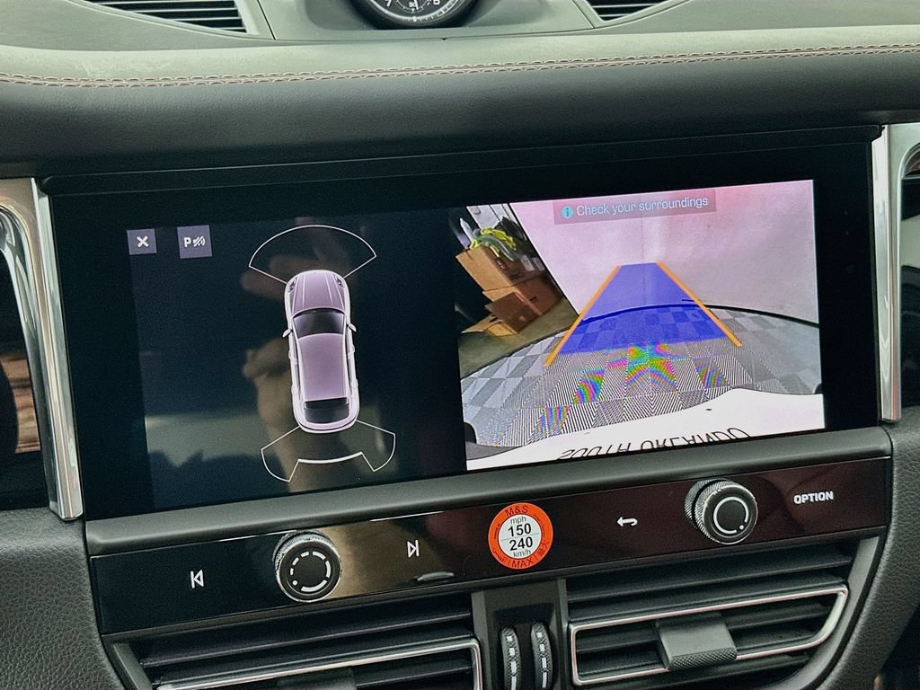 New 2026 Porsche Macan AWD/4WD image 17