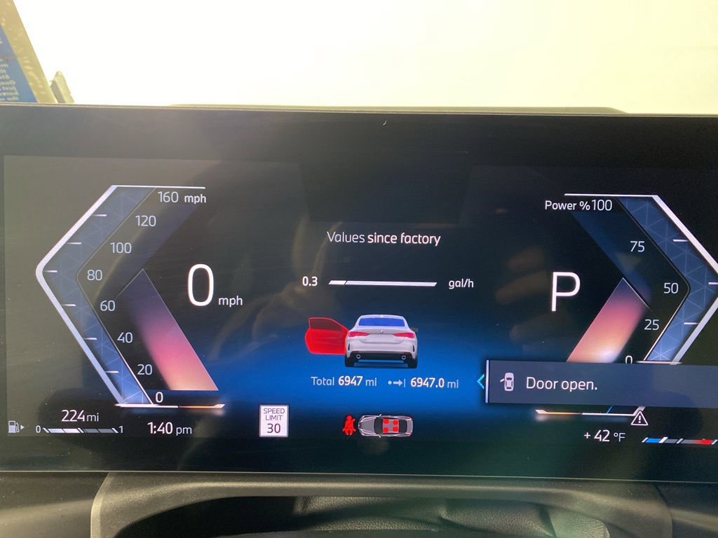 Used 2025 BMW 430i xDrive Coupe w/ Premium Package image 11