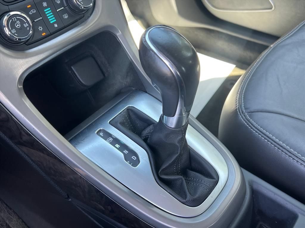 Used 2015 Buick Verano Leather w/ Experience Buick Package FWD image 27