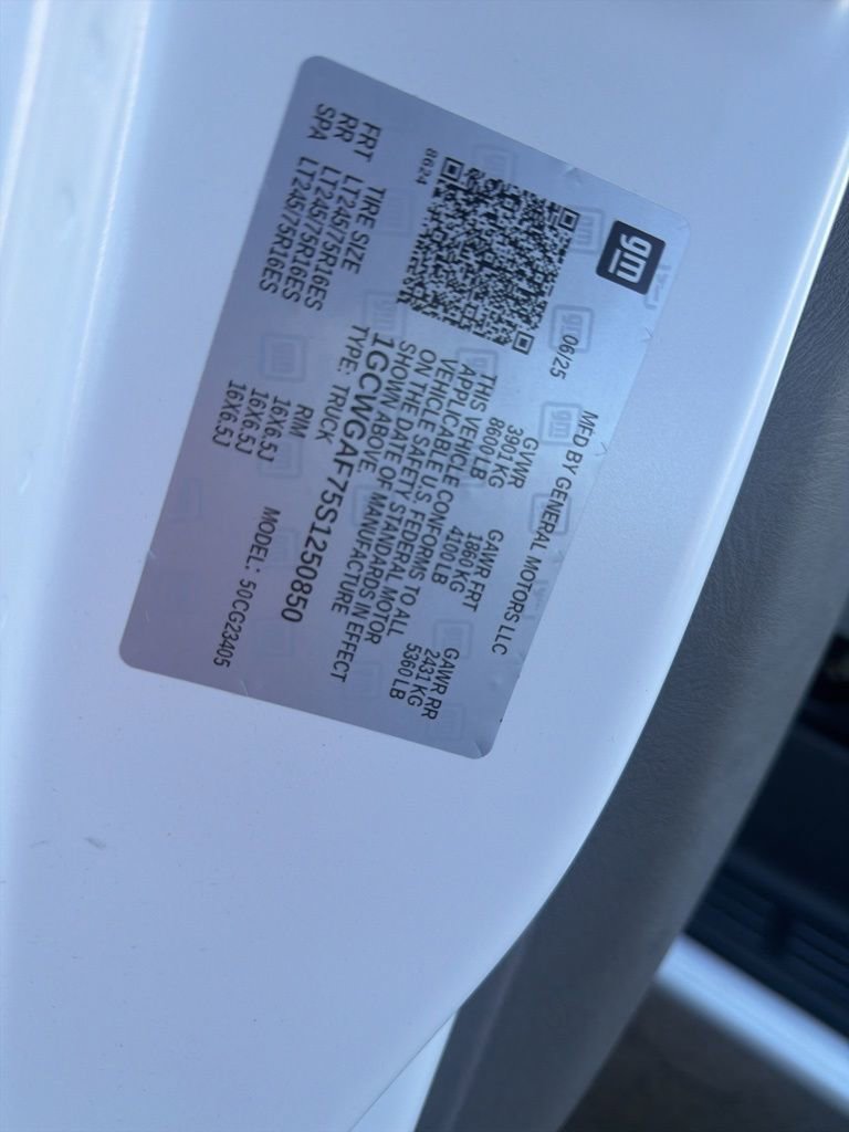 New 2025 Chevrolet Express 2500 Work Van w/ Driver Convenience Package image 42