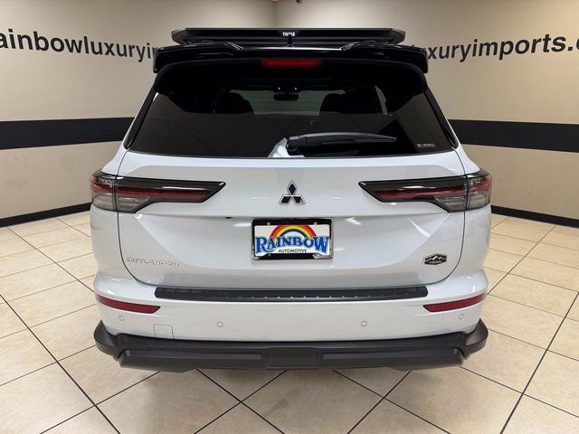 New 2026 Mitsubishi Outlander AWD image 5