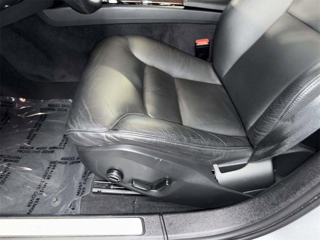 Used 2024 Volvo S60 B5 Plus image 3