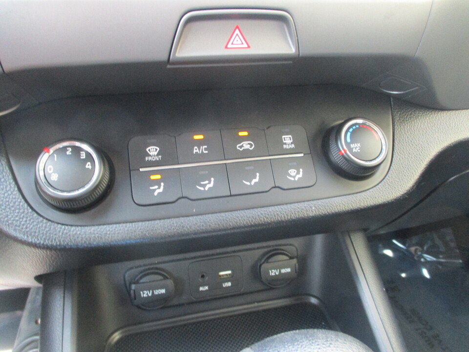 Used 2016 Kia Sportage LX FWD image 28