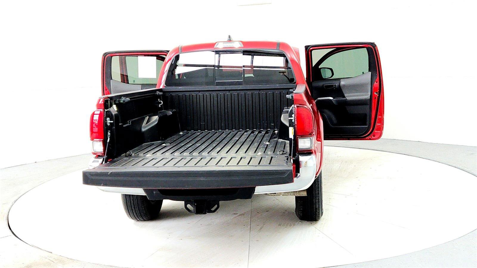 Certified 2023 Toyota Tacoma SR5 image 11