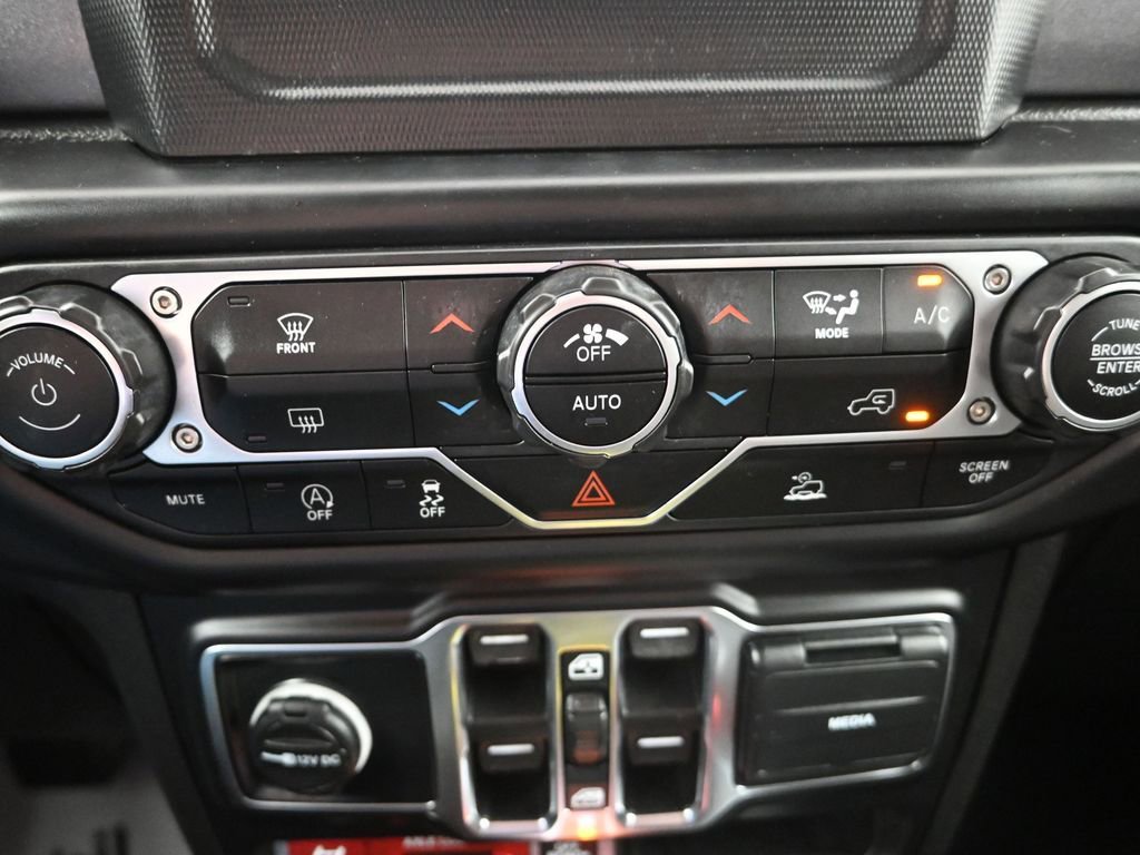 Used 2021 Jeep Gladiator Mojave AWD/4WD image 19