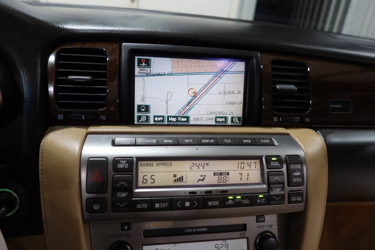 Used 2006 Lexus SC 430 Convertible w/ Preferred Accessory Pkg RWD image 21