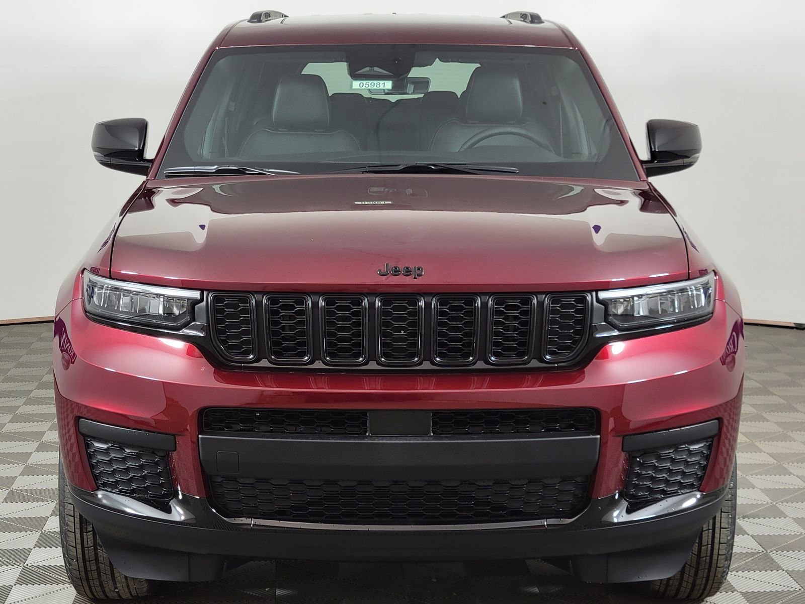 New 2025 Jeep Grand Cherokee L Altitude w/ Trailer Tow Package image 9