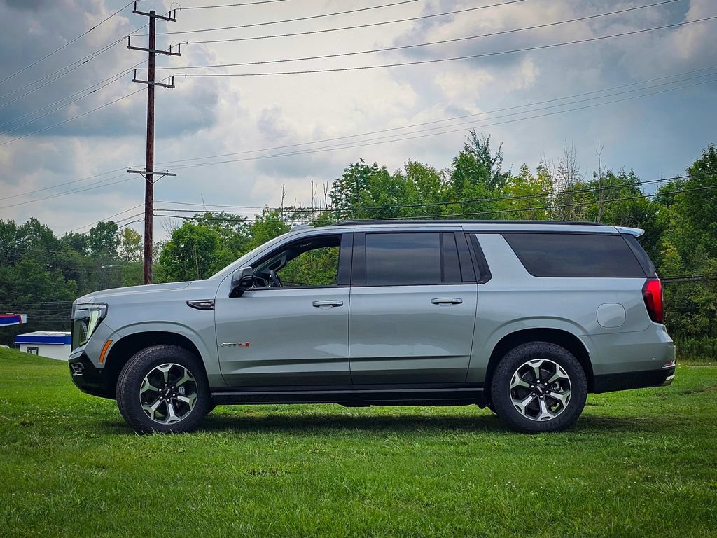 New 2026 GMC Yukon XL AT4 w/ AT4 Premium Plus Package AWD/4WD image 6