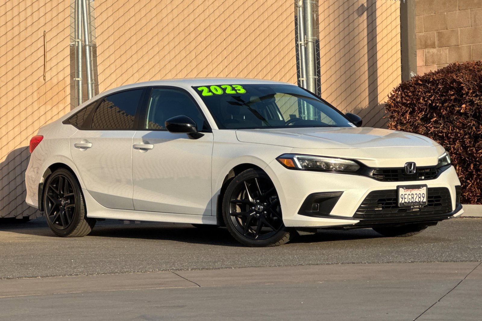 Used 2023 Honda Civic Sport image 2