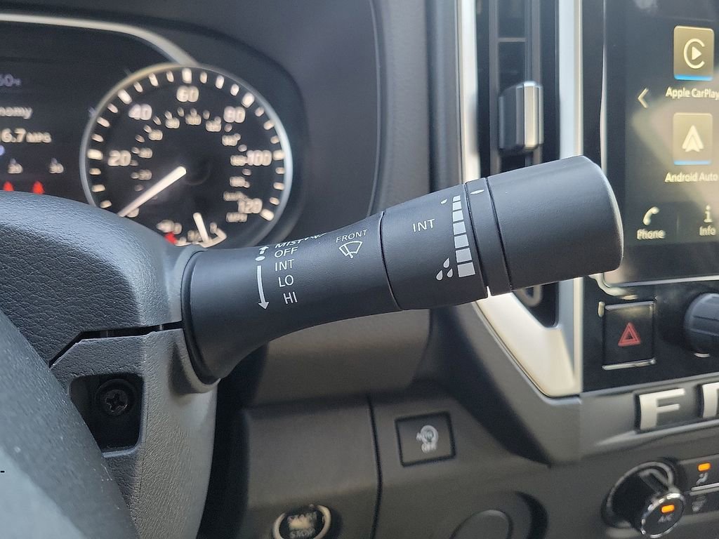 Used 2025 Nissan Frontier SV image 20